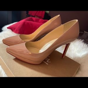 37.5 CL Pigalle Plato Nude - 100mm Patent